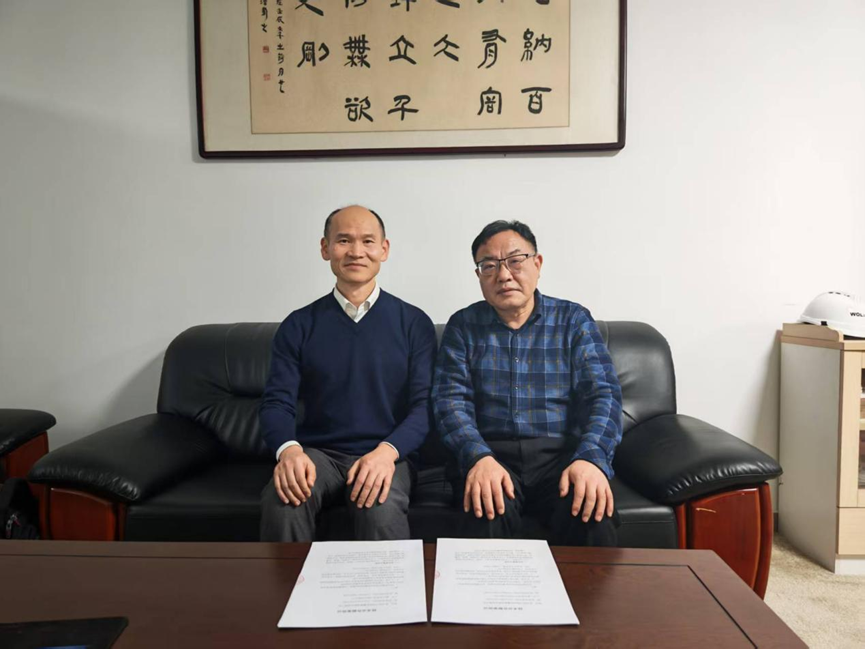 w66利来电气与南阳防爆签署《技术合作框架和谈》 共筑防爆电机新资料高地